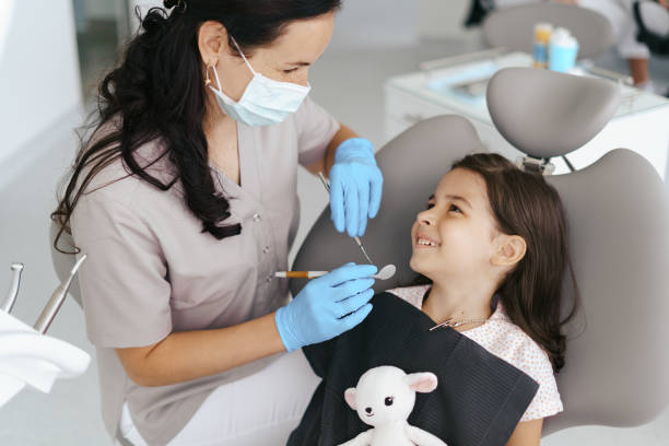 Best Weekend Emergency Dental Services in Crystal Lake, IL