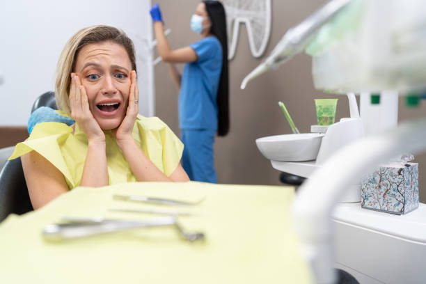 Best Emergency Denture Repair in Crystal Lake, IL